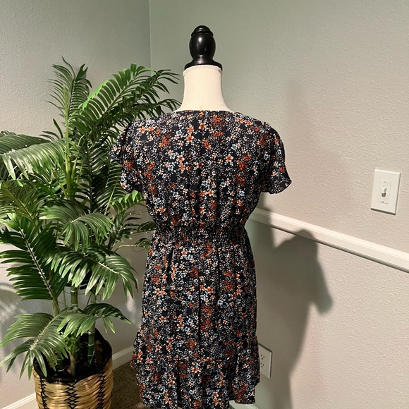 Southern Fried Chics Flirty Floral Summer Dress - Picture 3 of 4